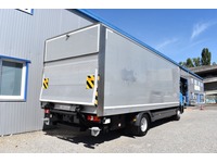 TOC1273_3036678 vehicle image