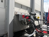 UNIK8334_2907807 vehicle image