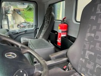 PREI272_2722403 vehicle image