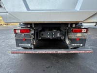 THOM6454_2779051 vehicle image