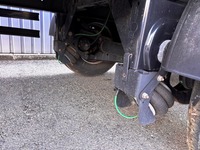 MAN126_2976407 vehicle image