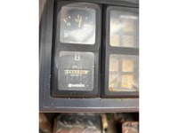 MERC9702_2360888 vehicle image