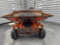 MERC9702_2360888 vehicle image