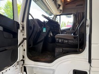 BAFA4_2918589 vehicle image