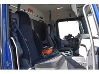 TOC1273_2751085 vehicle image