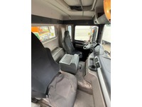 MISU2375_2853705 vehicle image