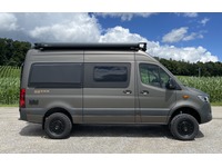 TART5813_2739241 vehicle image