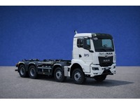 BFS260_1943669 vehicle image