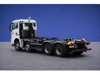 BFS260_1943669 vehicle image