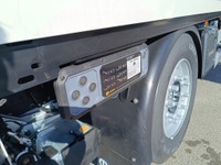 GLAU5204_2839634 vehicle image