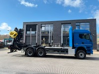 TMR8055_2868613 vehicle image