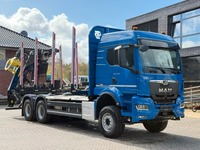 TMR8055_2868613 vehicle image