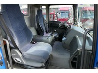 DOLD2821_2711120 vehicle image