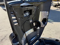 WEHR4037_2994849 vehicle image