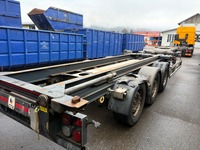 ZELJ895_2776771 vehicle image