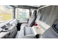 TAMZ4659_2827005 vehicle image