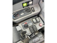 KHAL6078_2884134 vehicle image