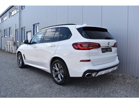 TOC1273_3031419 vehicle image