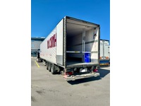 0161026 vehicle image