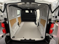 EFAG9324_2760417 vehicle image