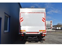 TOC1273_2819607 vehicle image