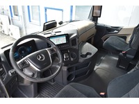 TOC1273_2961509 vehicle image