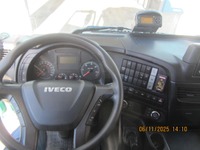 JAQU922_2751667 vehicle image