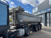 AGRO3463_3030084 vehicle image