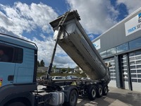 AGRO3463_3030084 vehicle image