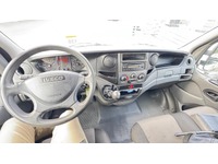 TAMZ4659_2709610 vehicle image