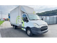 TAMZ4659_2709610 vehicle image
