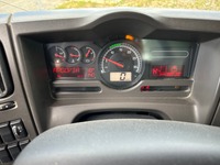 UNIK8334_2691143 vehicle image