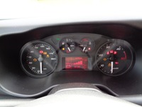 GEHR175_2769575 vehicle image