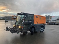 BUCH9183_2891988 vehicle image