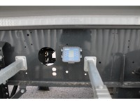 BFS260_2757035 vehicle image