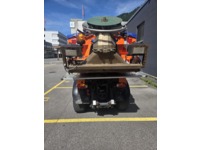 0433025 vehicle image