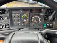 AGRO3463_2907368 vehicle image