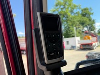 UNIK8334_3036891 vehicle image