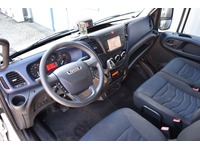 TOC1273_2729342 vehicle image