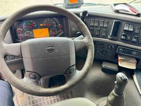 MISU2375_2741674 vehicle image