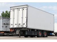 DOLD2821_2926690 vehicle image