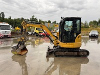 AGRO3463_2683648 vehicle image