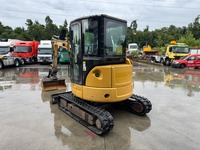 AGRO3463_2683648 vehicle image