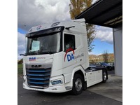 DATR8558_2753885 vehicle image