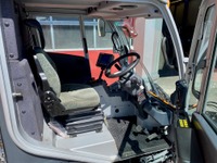 GAWE9877_2699201 vehicle image