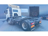 TAMZ4659_3028079 vehicle image