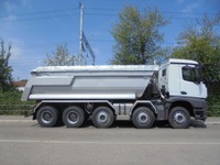 DTCH10536_2848461 vehicle image