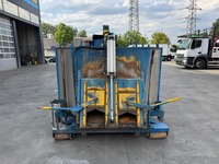 AGRO3463_2991298 vehicle image
