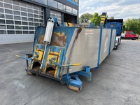 AGRO3463_2991298 vehicle image