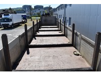 TOC1273_2898575 vehicle image